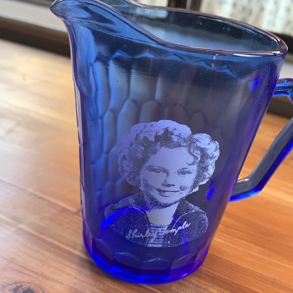 Shirley Temple blue pitcher vintage - Picture 1 of 4